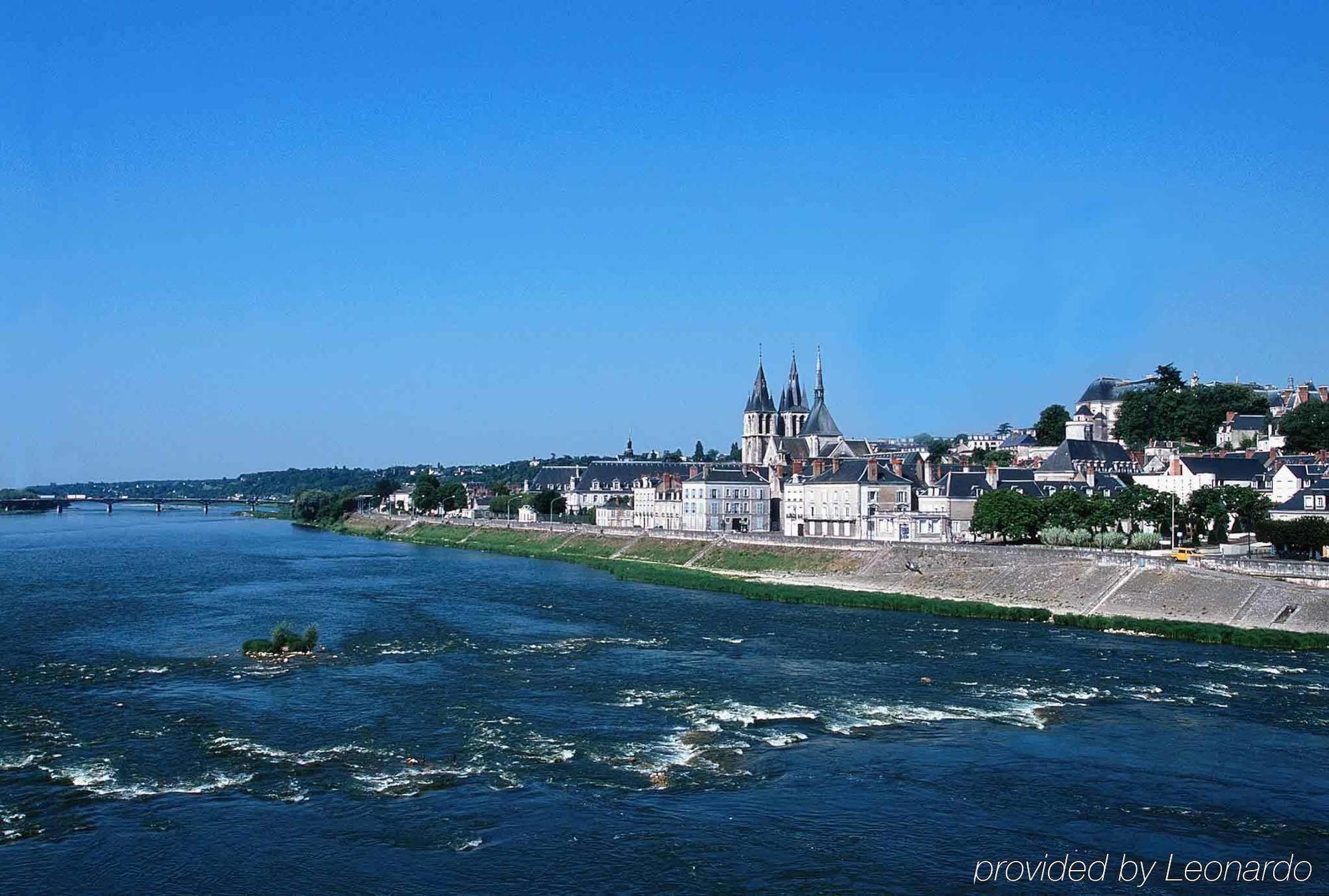 Ibis Blois Centre Chateau Exterior foto